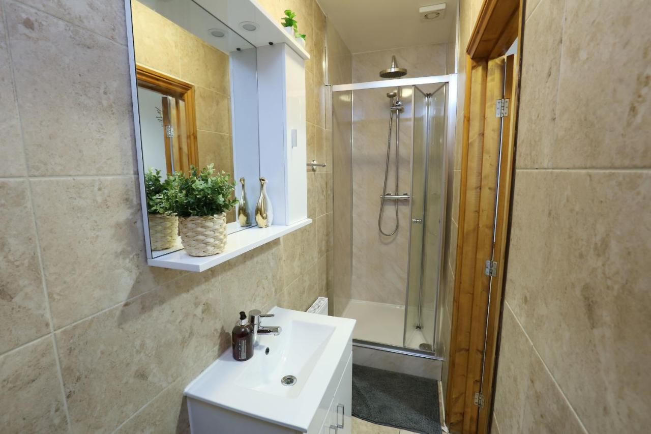 לונדון Luxurious Apartment "N22" מראה חיצוני תמונה