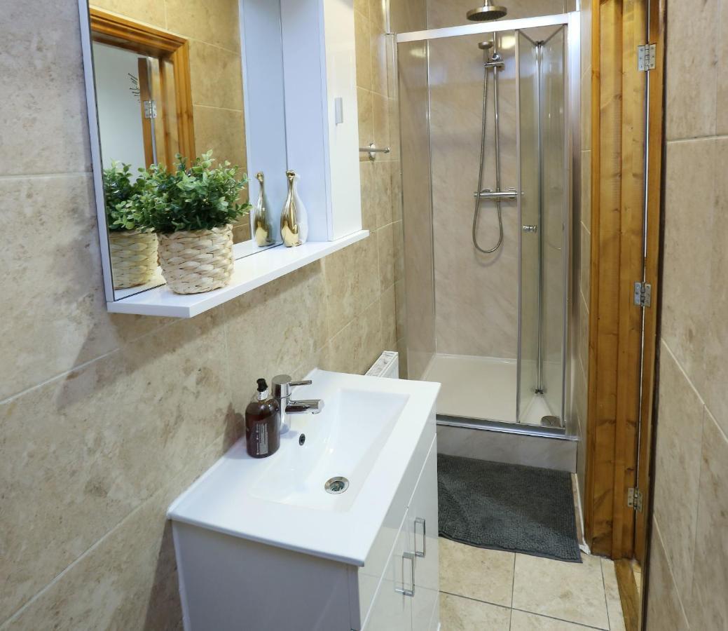 לונדון Luxurious Apartment "N22" מראה חיצוני תמונה