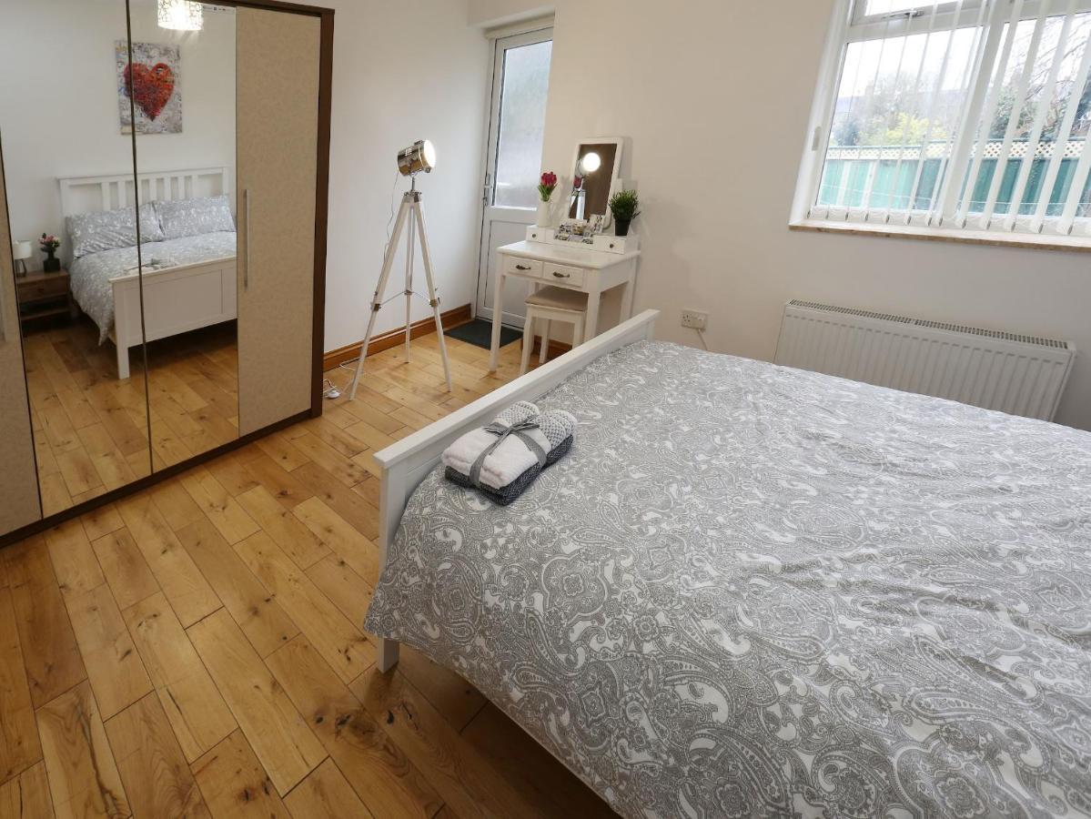 לונדון Luxurious Apartment "N22" מראה חיצוני תמונה
